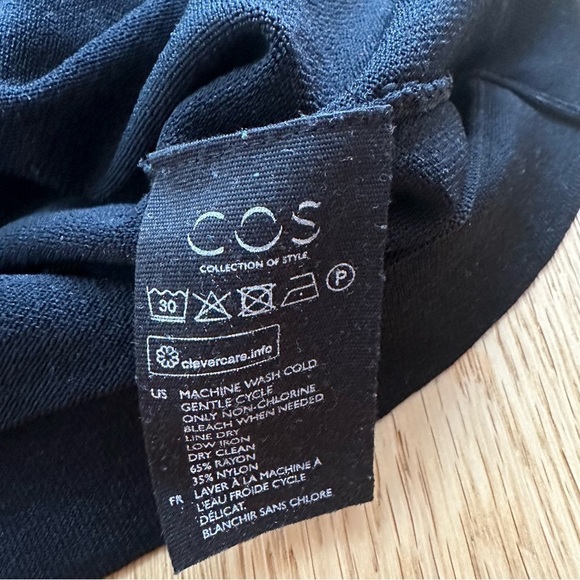 COS Black Light Sweater with White Accents - Picture 10 of 12
